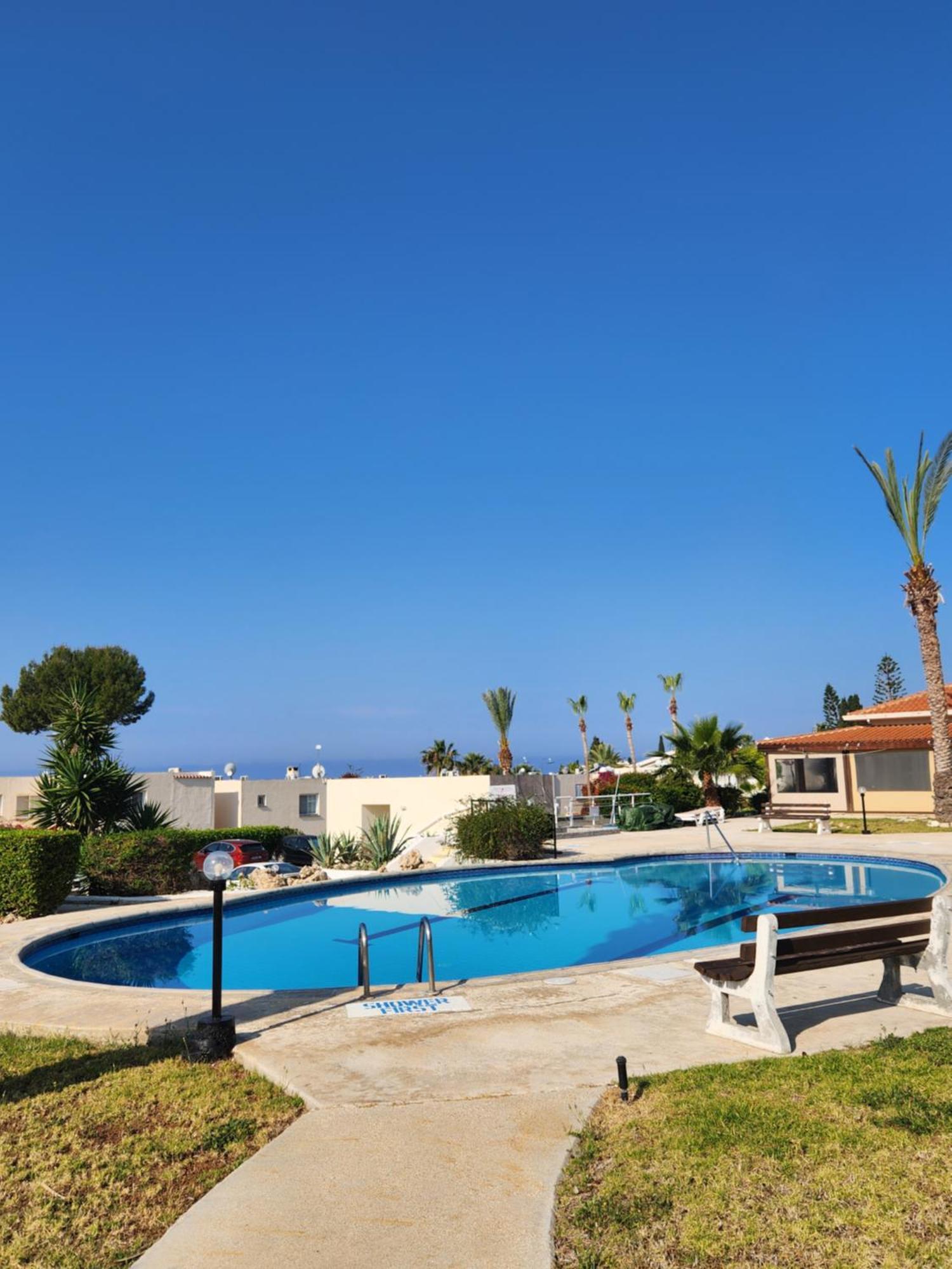 Ocean Pearl Apartment Peyia Bagian luar foto