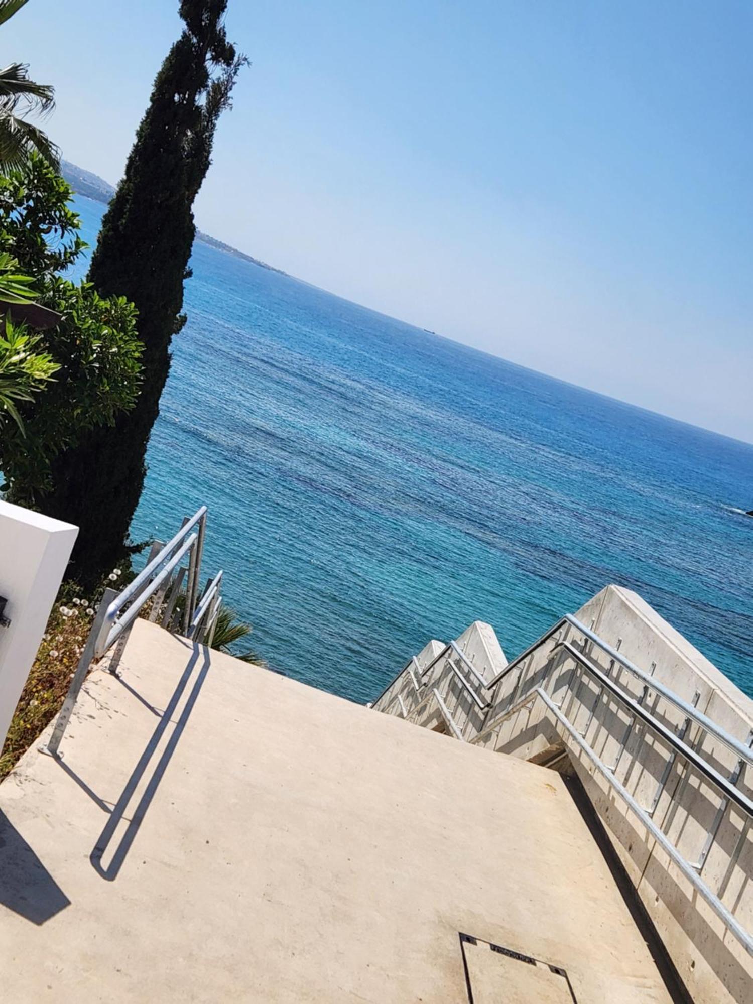 Ocean Pearl Apartment Peyia Bagian luar foto