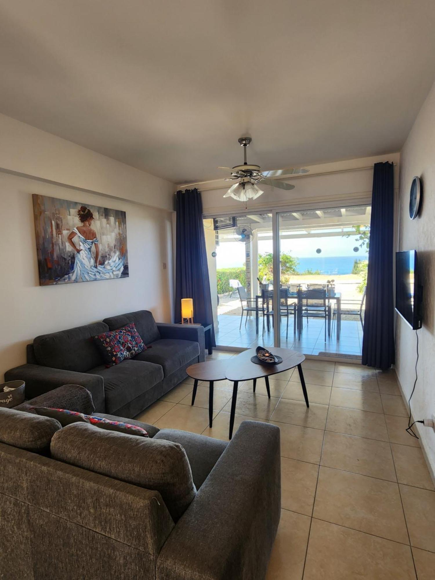 Ocean Pearl Apartment Peyia Bagian luar foto